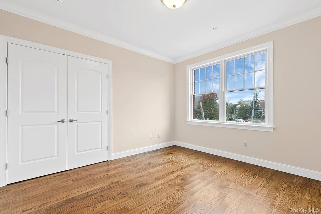 2 Ashford Avenue - Photo 8