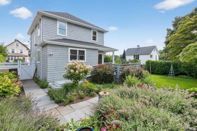 25 Soundview Avenue - Photo 29