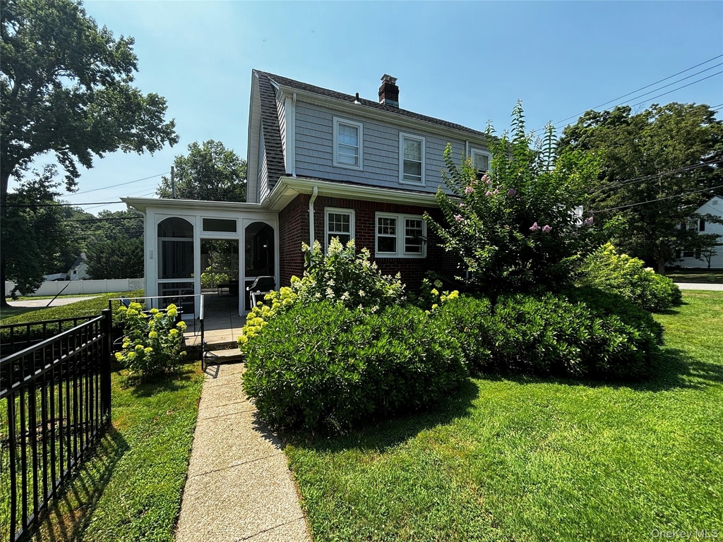 160 W Neck Road - Photo 0