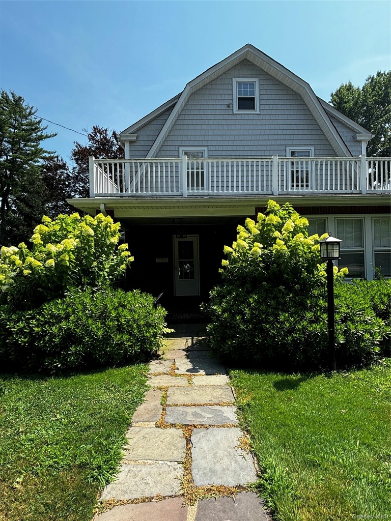 160 W Neck Road - Photo 3