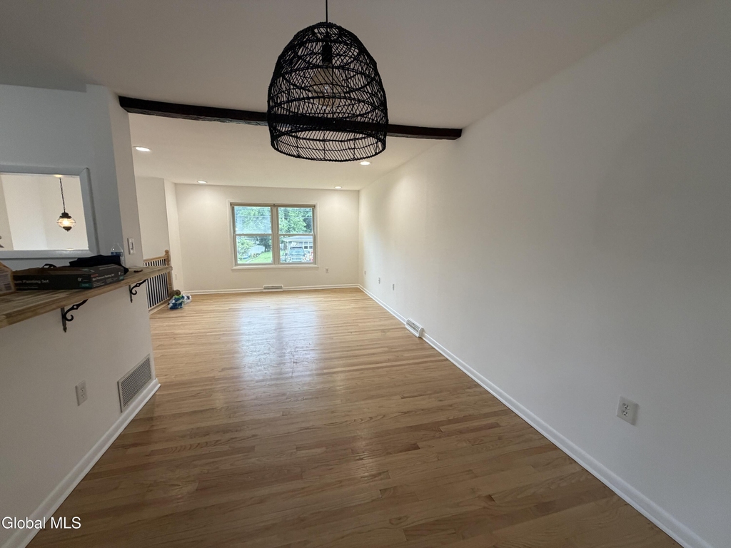3335 Ralph Street - Photo 4