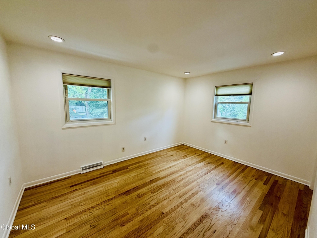 3335 Ralph Street - Photo 11