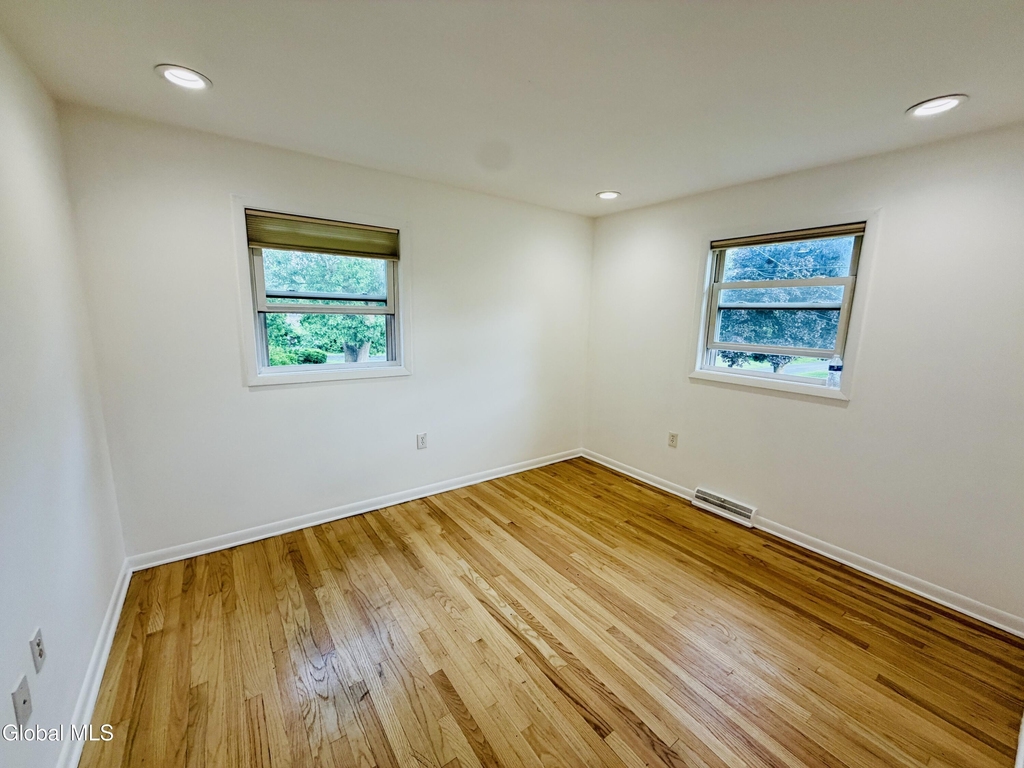 3335 Ralph Street - Photo 8