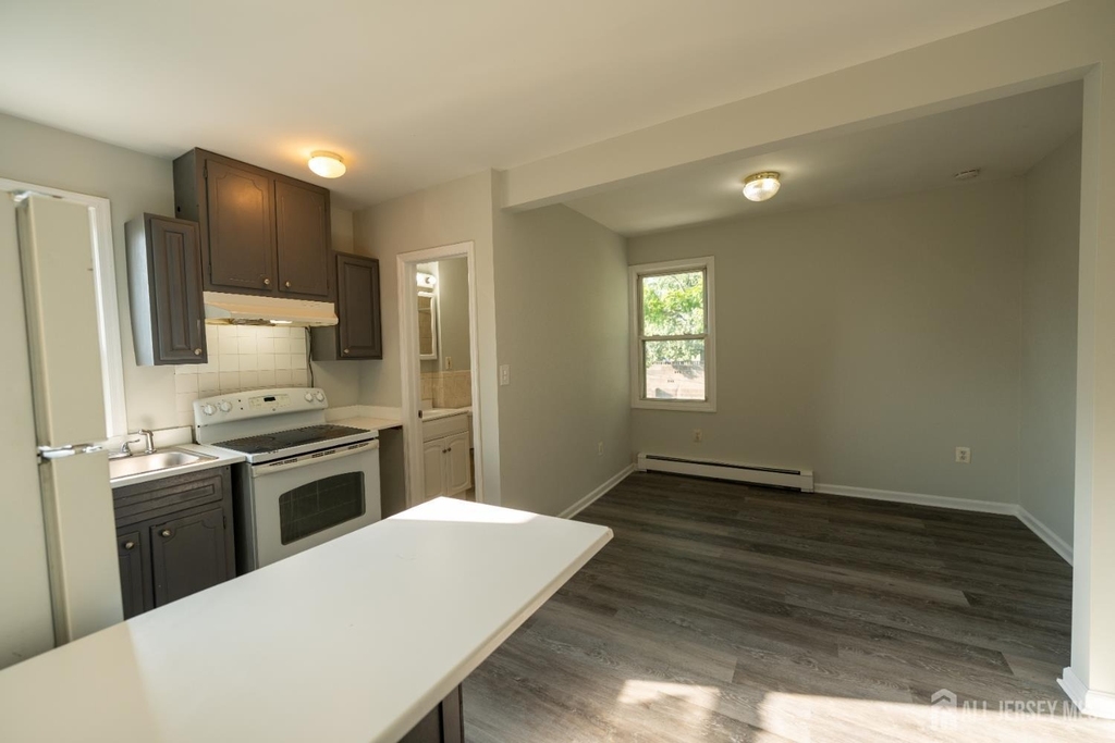 337 Convery Boulevard - Photo 3