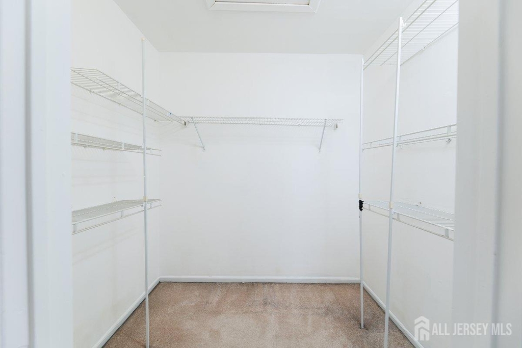 104 Maple Hill Drive - Photo 13