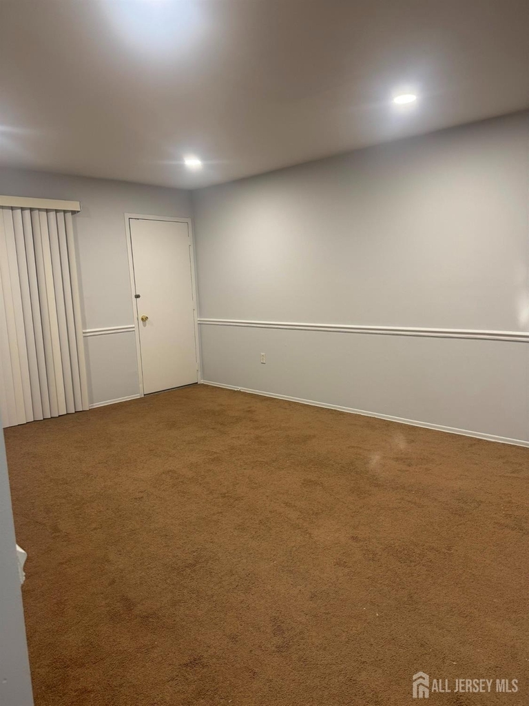 1909 Raspberry Court - Photo 0