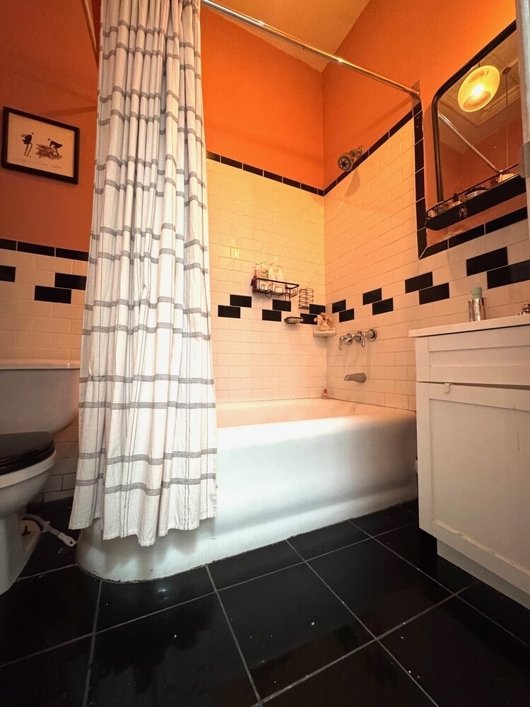 197 Bainbridge Street - Photo 5