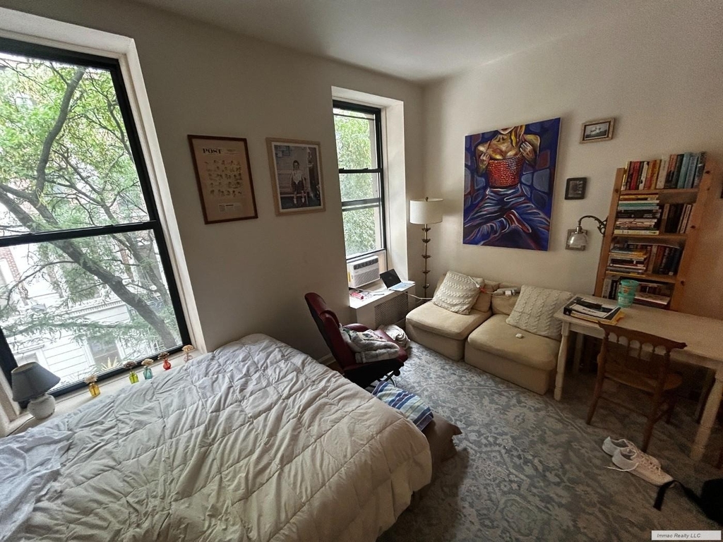 120 W 73rd Street - Photo 2