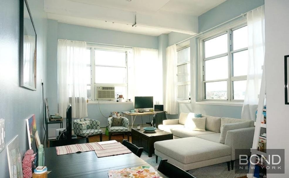 505 Court Street - Photo 2