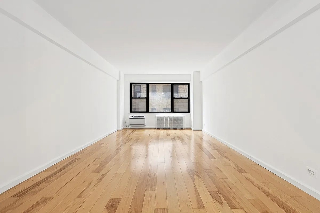 210 E 36th Street - Photo 1