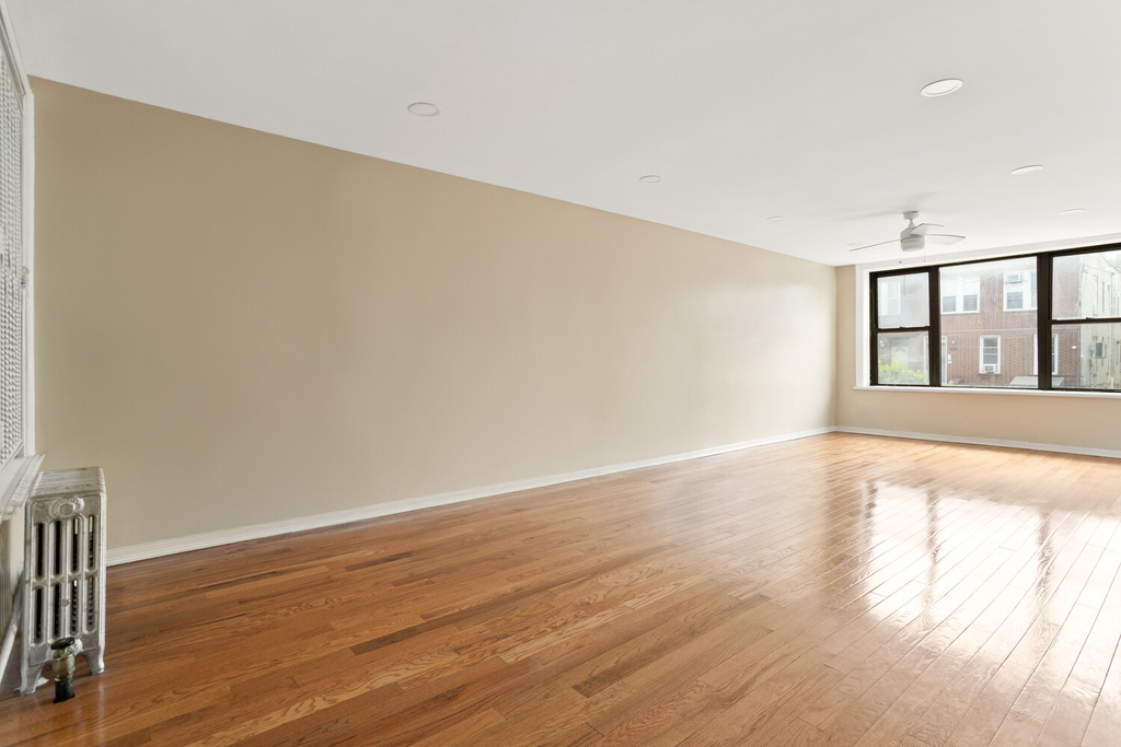 581 Midwood Street - Photo 0