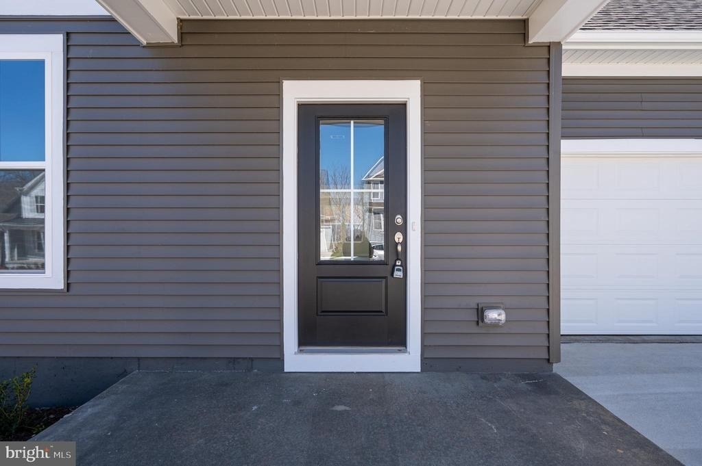 164 National Street - Photo 8