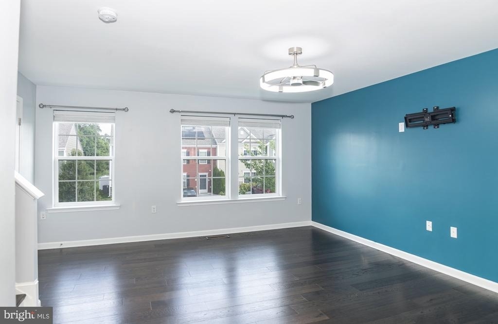 577 Thumper Drive - Photo 7