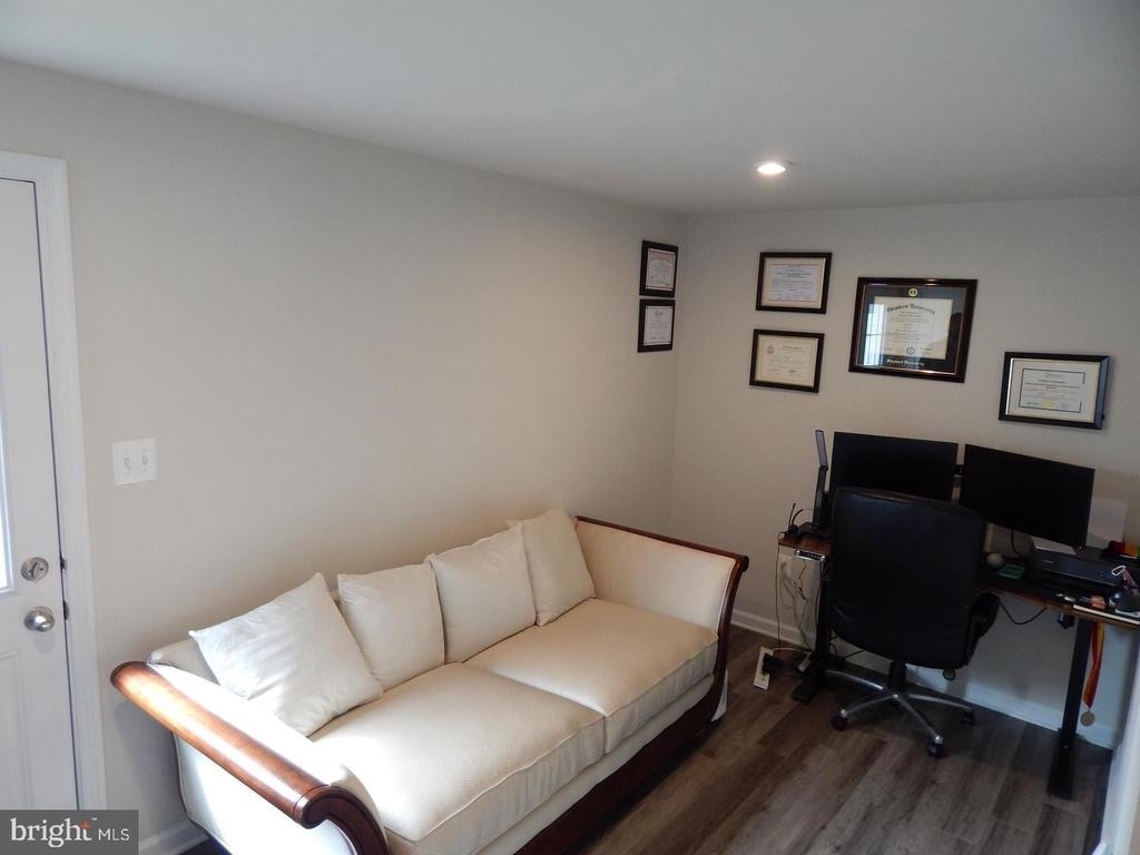 56 Wiggles Court - Photo 3