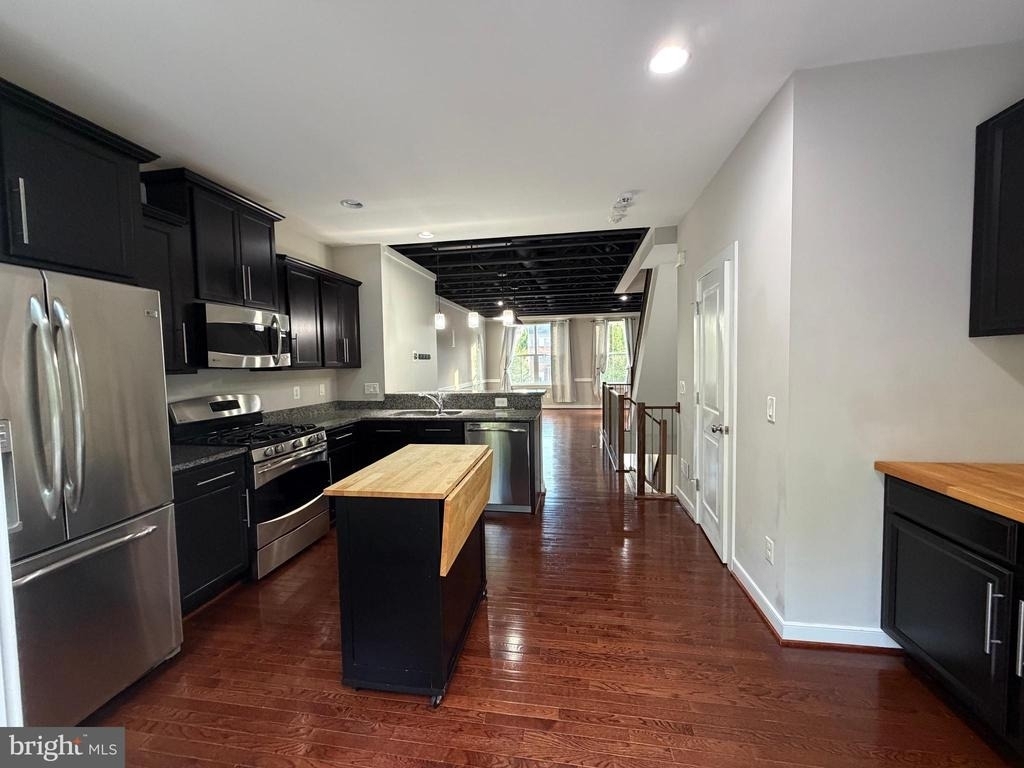803 Woodstream Boulevard - Photo 8