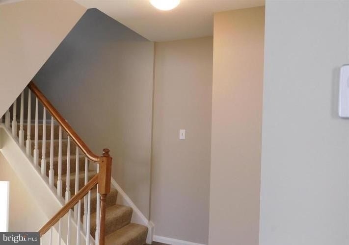 100 Mayfair Place - Photo 7