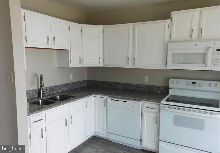 100 Mayfair Place - Photo 4