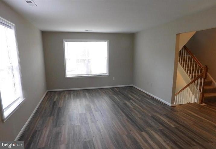 100 Mayfair Place - Photo 1