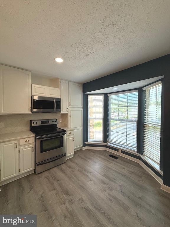 110 Lakeview Court - Photo 12