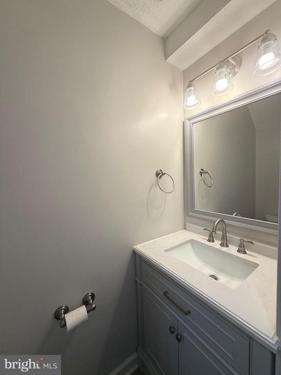 110 Lakeview Court - Photo 5
