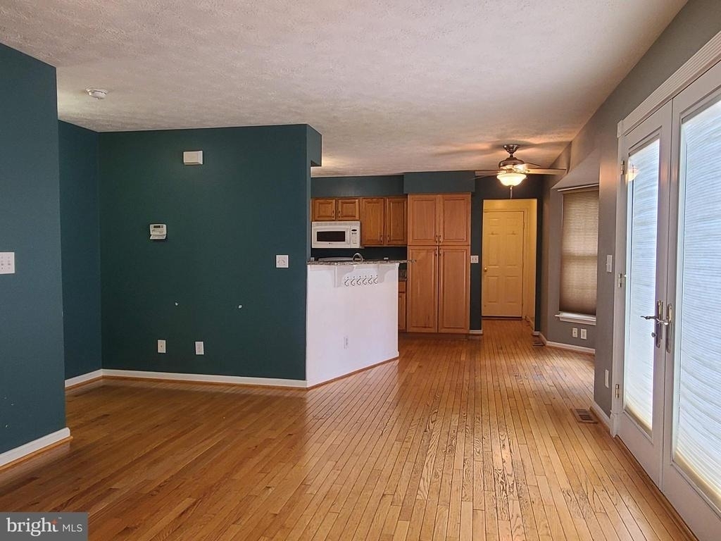 10 Lockwood Drive - Photo 9
