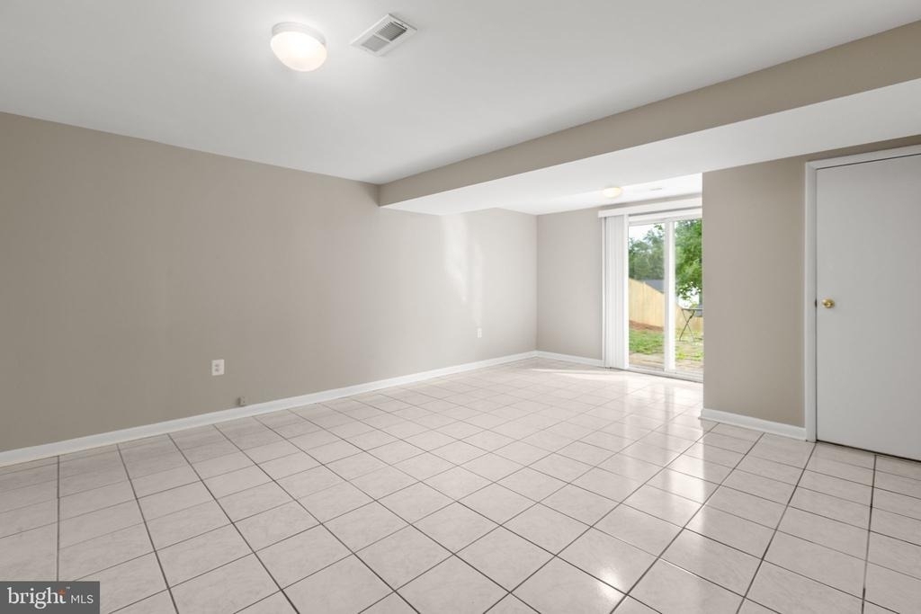 5685 Saffron Lane - Photo 23
