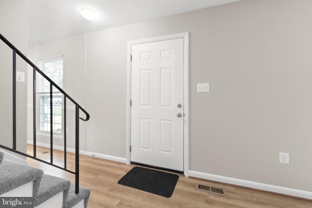 5685 Saffron Lane - Photo 2