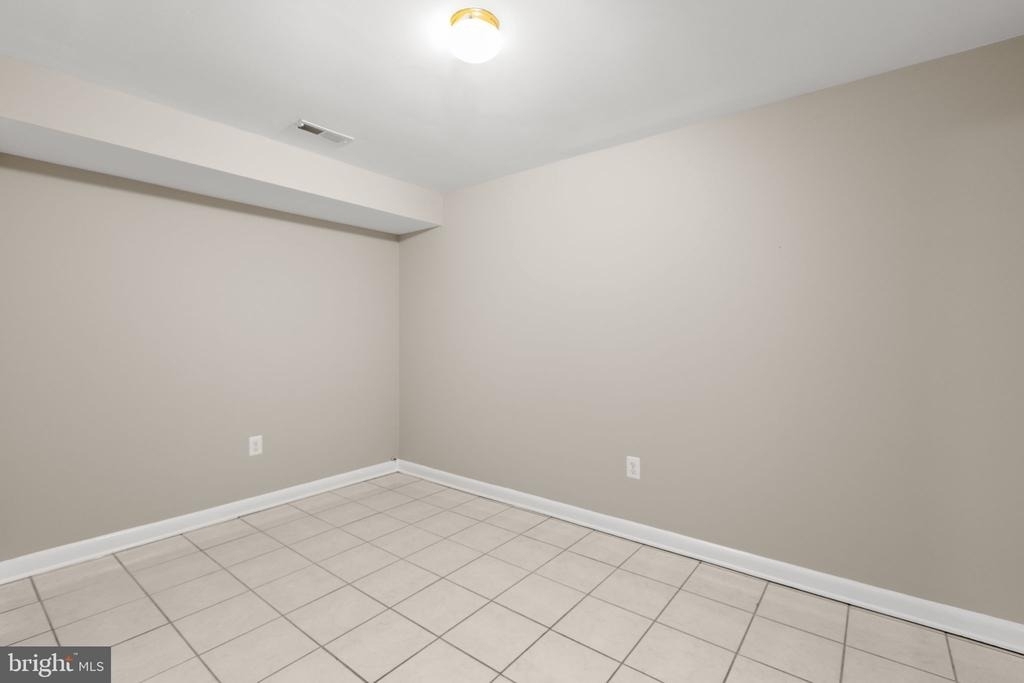 5685 Saffron Lane - Photo 30