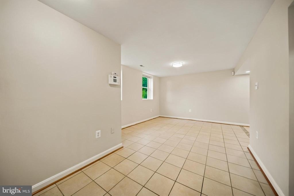 4656 Evansdale Road - Photo 5