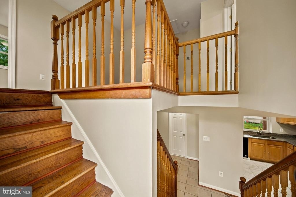 4656 Evansdale Road - Photo 3