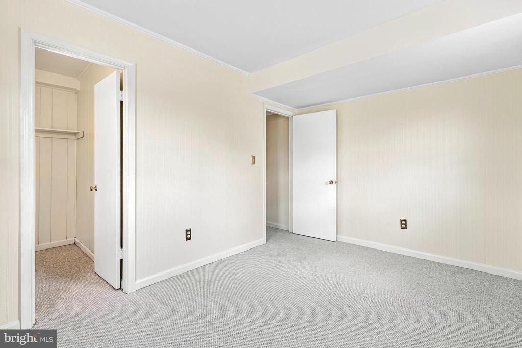 10117 Burwell Road - Photo 6