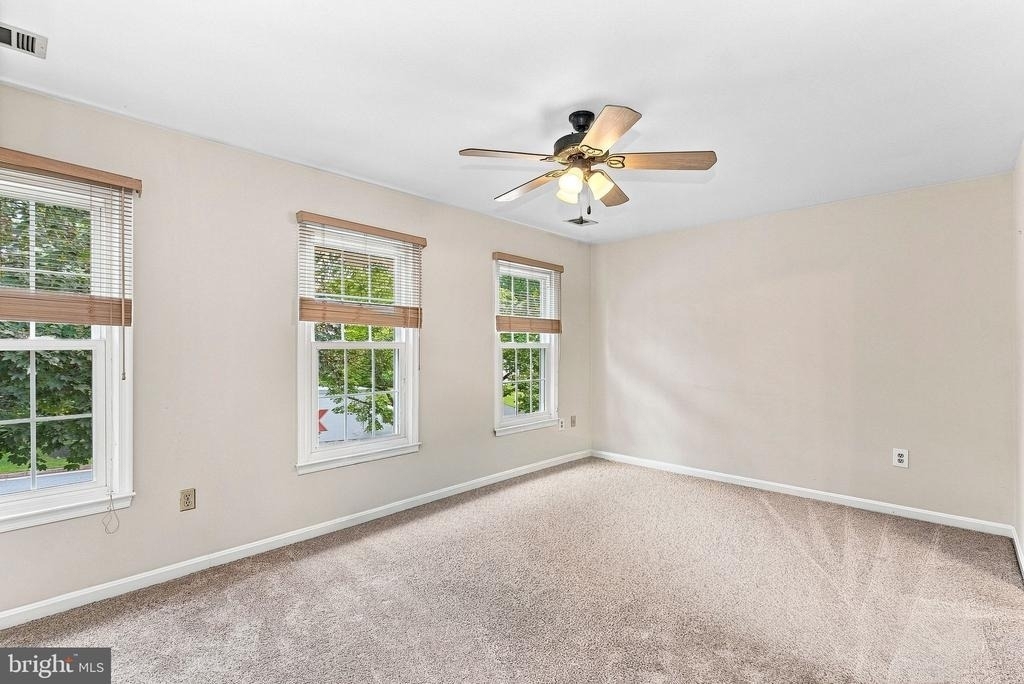 10163 Yorktown Way - Photo 42