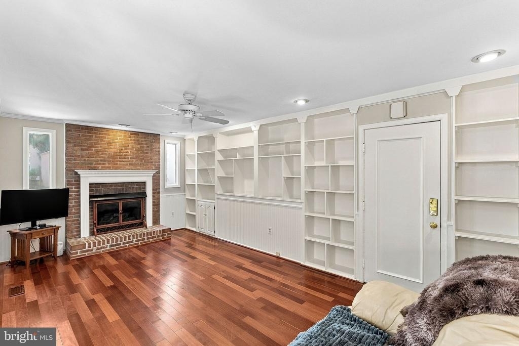 10163 Yorktown Way - Photo 41