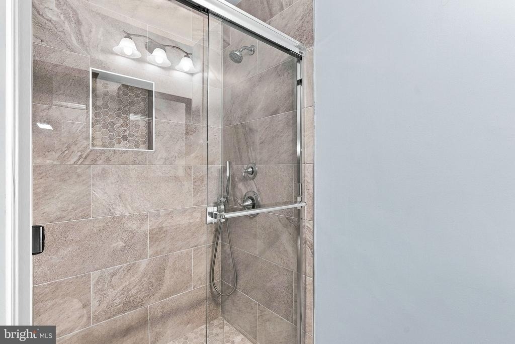 10163 Yorktown Way - Photo 25