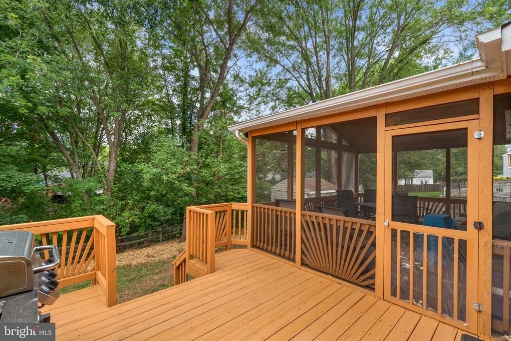 10163 Yorktown Way - Photo 4