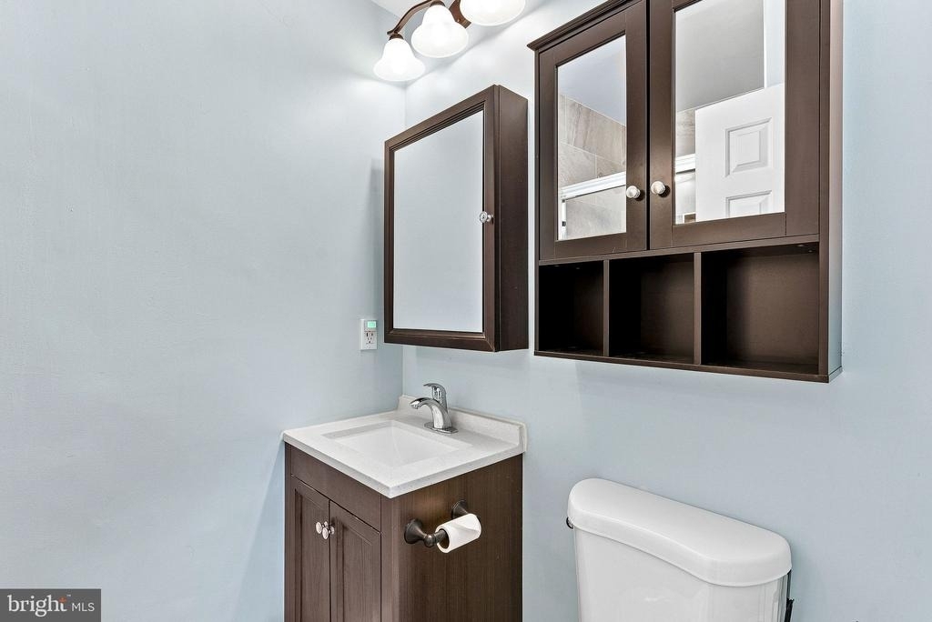 10163 Yorktown Way - Photo 24