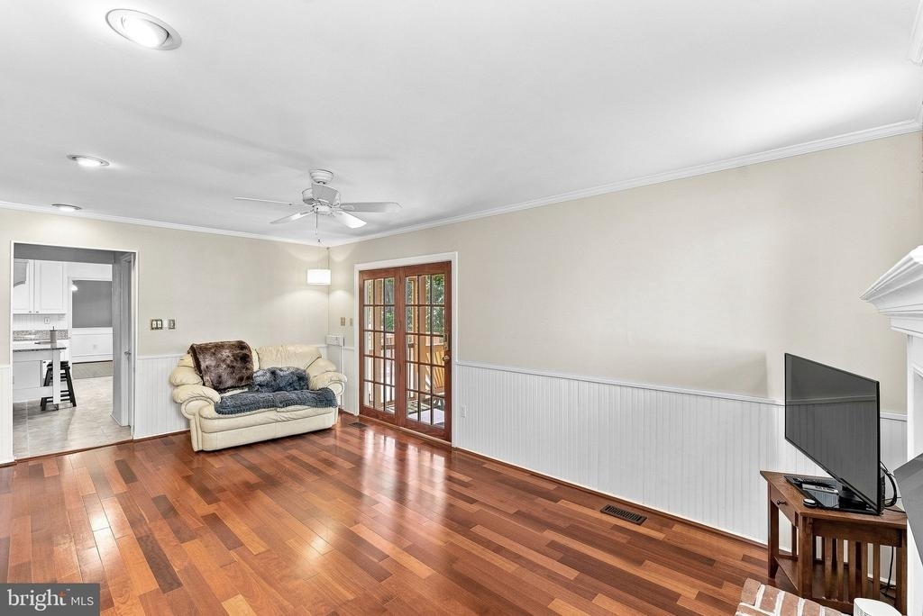 10163 Yorktown Way - Photo 39