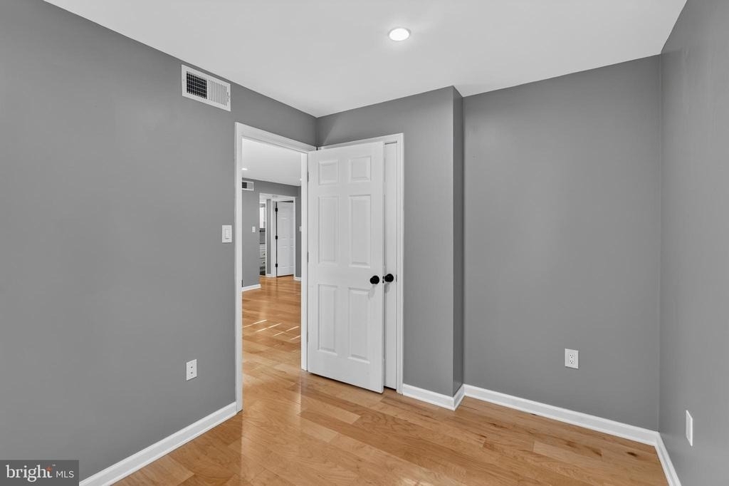 7742 New Providence Drive - Photo 28