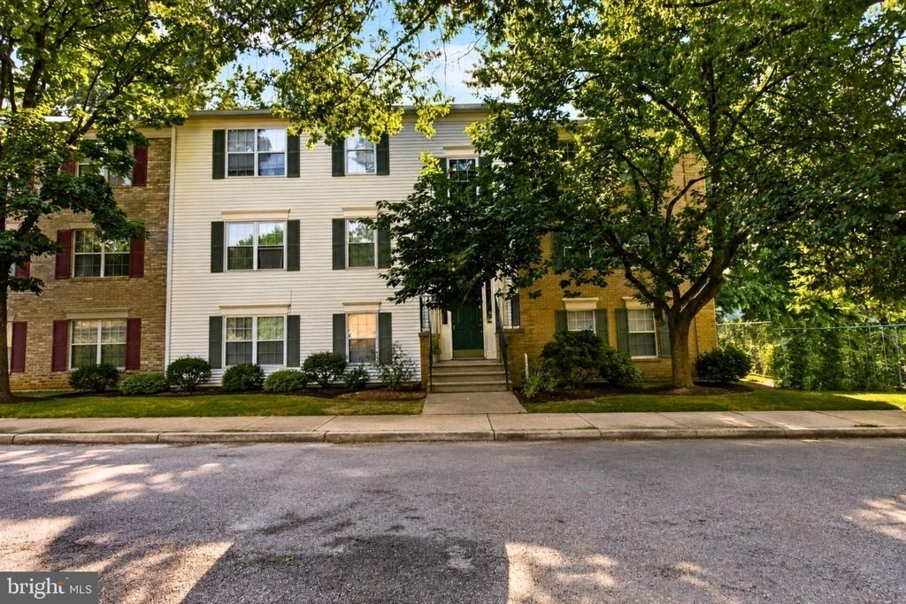7742 New Providence Drive - Photo 3