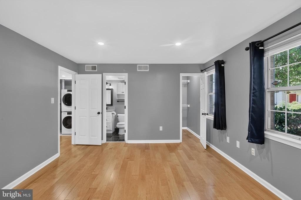 7742 New Providence Drive - Photo 23
