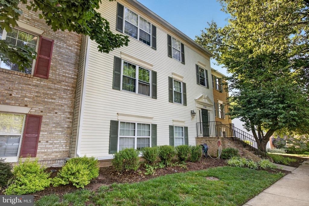 7742 New Providence Drive - Photo 2