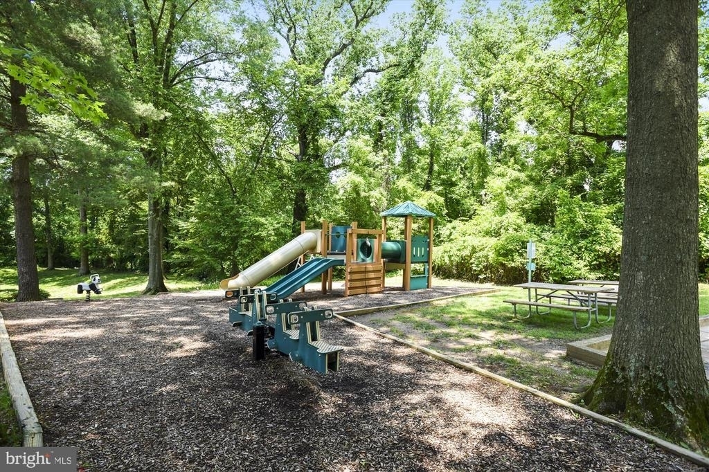7621 Tremayne Place - Photo 29