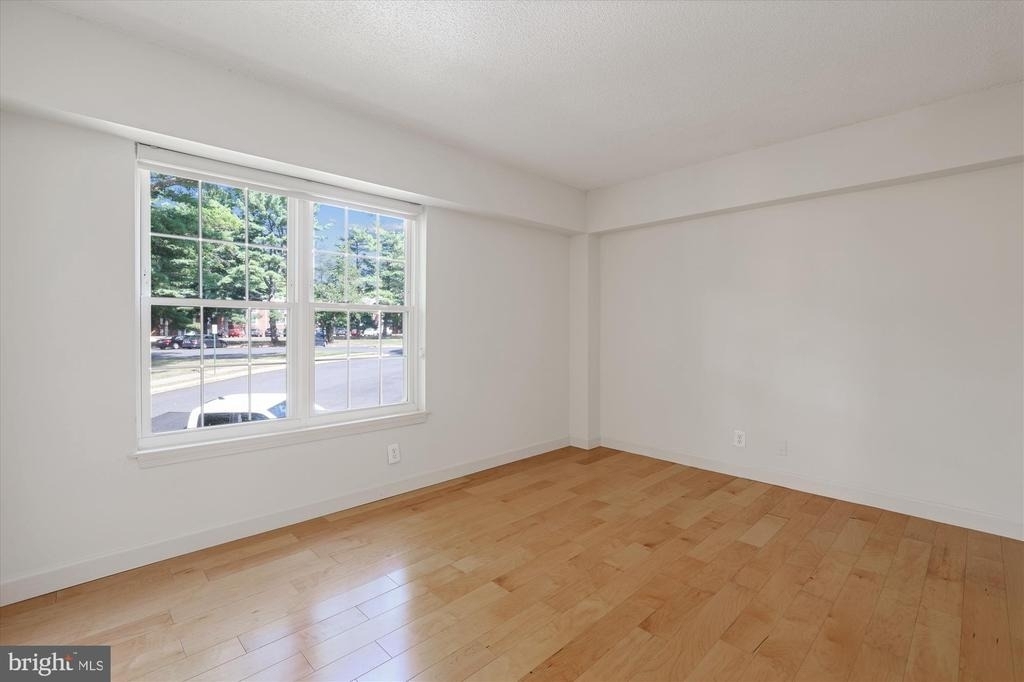 7621 Tremayne Place - Photo 12