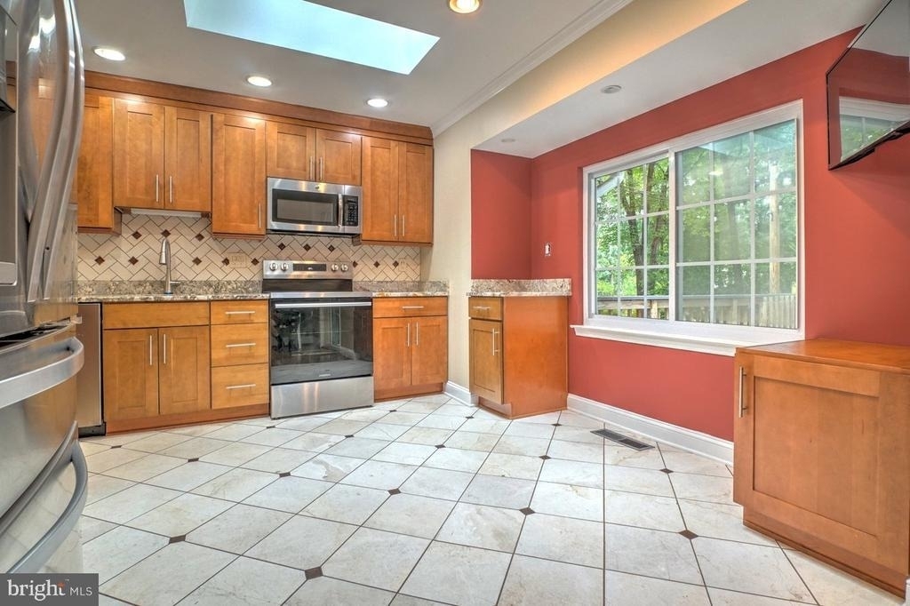 2405 Earlsgate Court - Photo 19