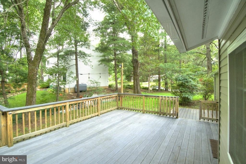 2405 Earlsgate Court - Photo 14