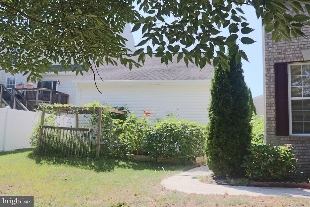 8140 Gilroy Drive - Photo 34