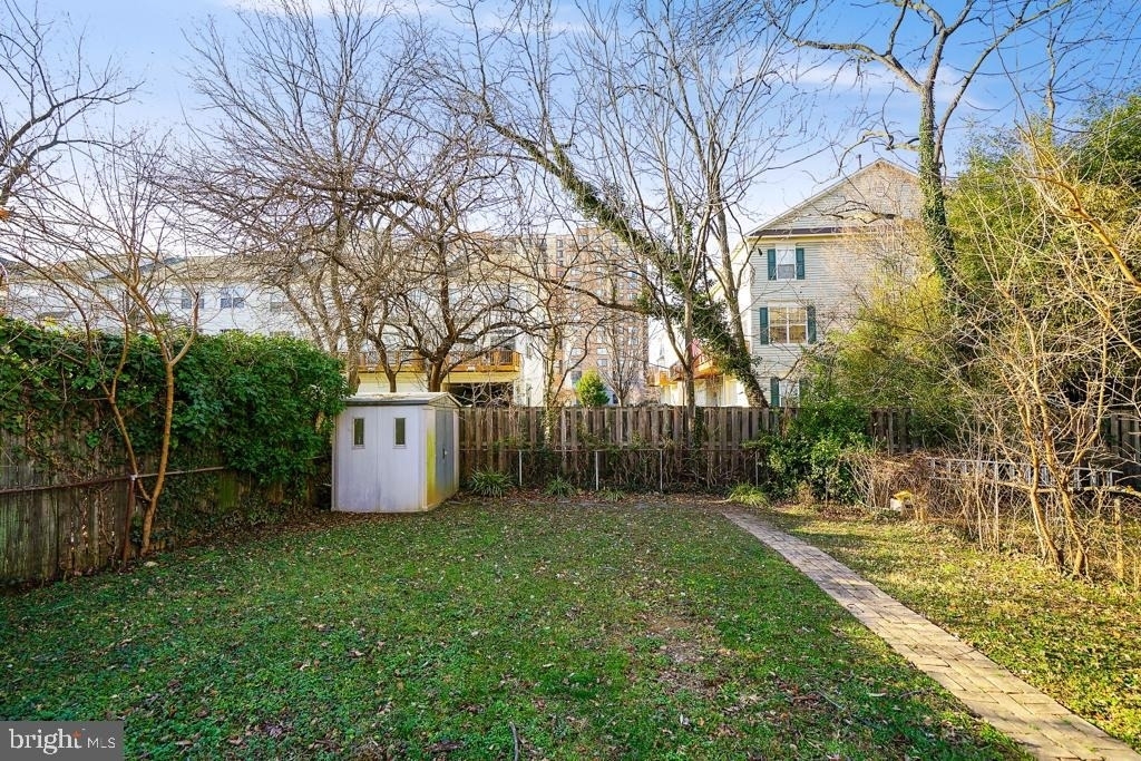 5710 Fenwick Drive - Photo 11