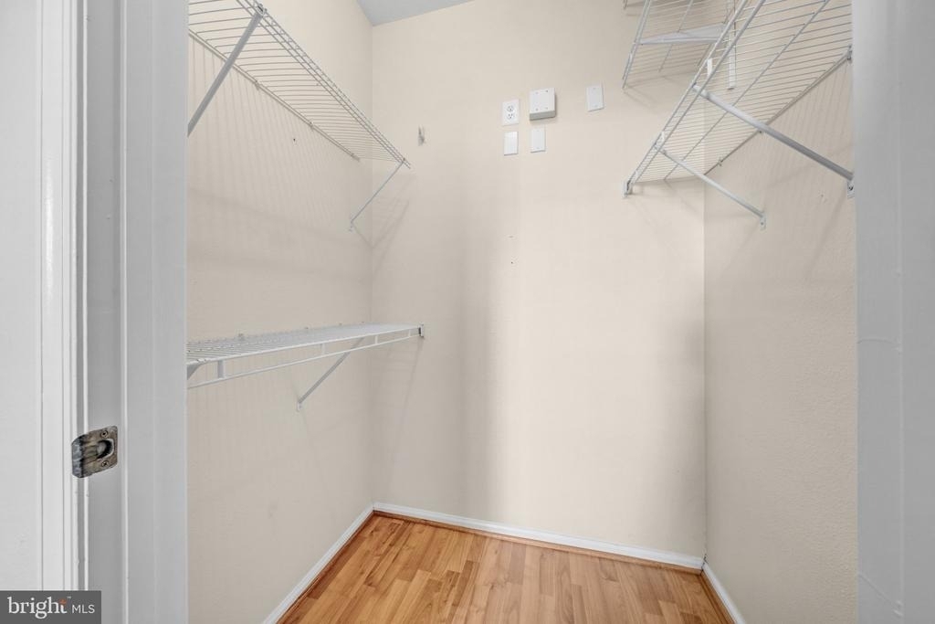 1580 Spring Gate Drive - Photo 37