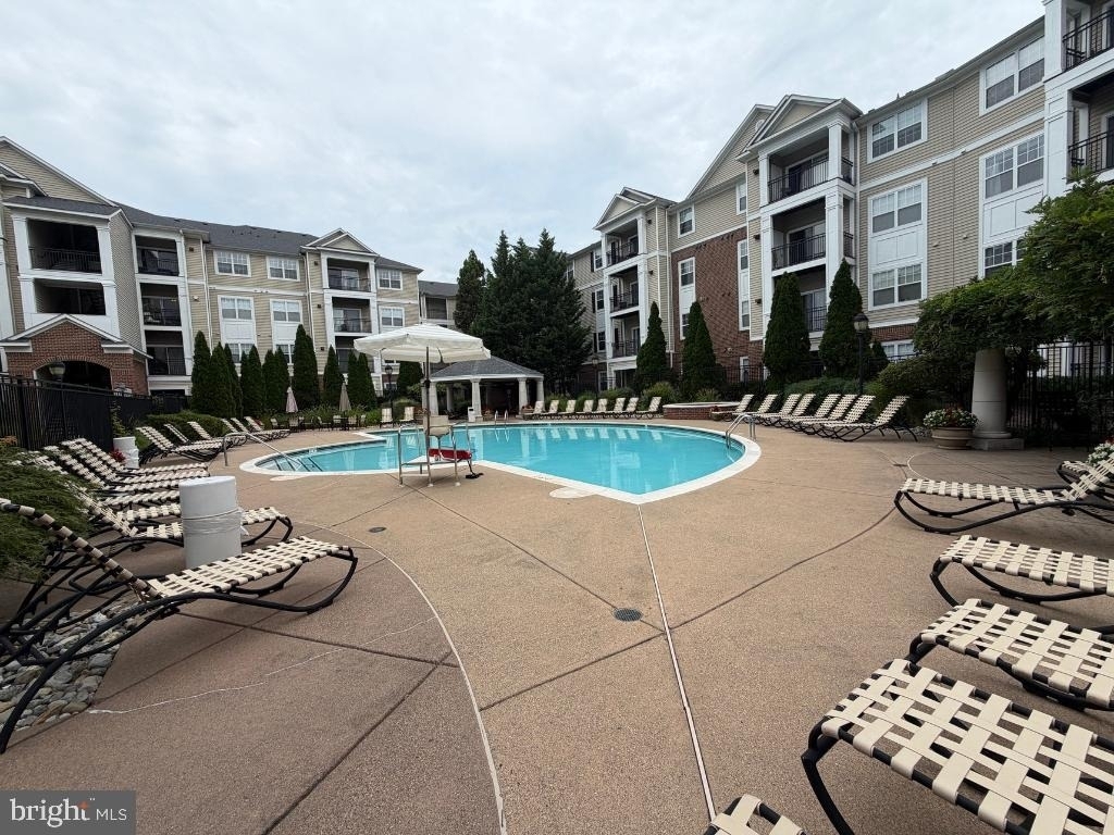 12945 Centre Park Circle - Photo 2