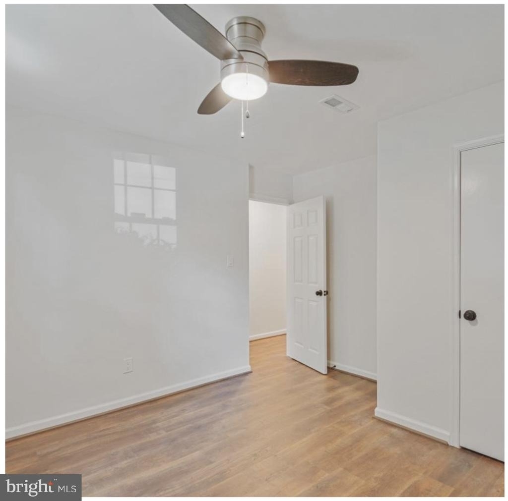 8501 Enochs Drive - Photo 10